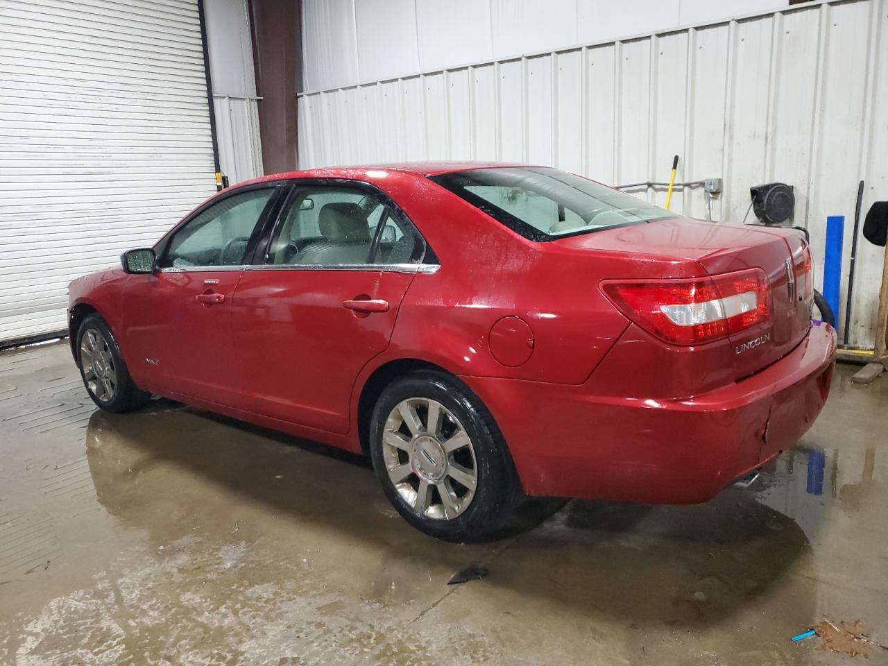 2007 Lincoln MKZ - Image 2