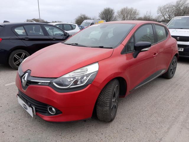 RENAULT CLIO D-QUE 2014