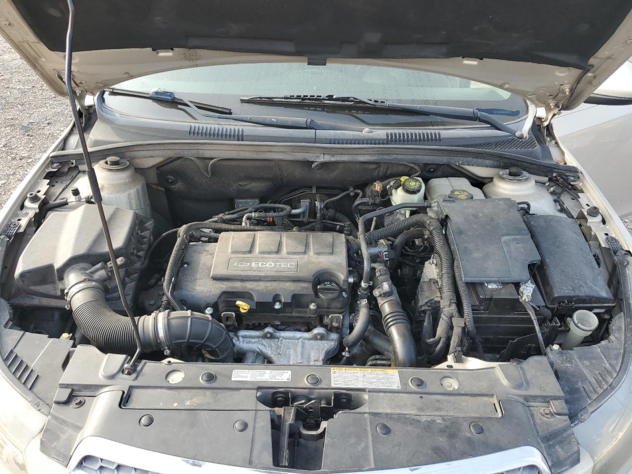2011 Chevrolet Cruze - Image 11