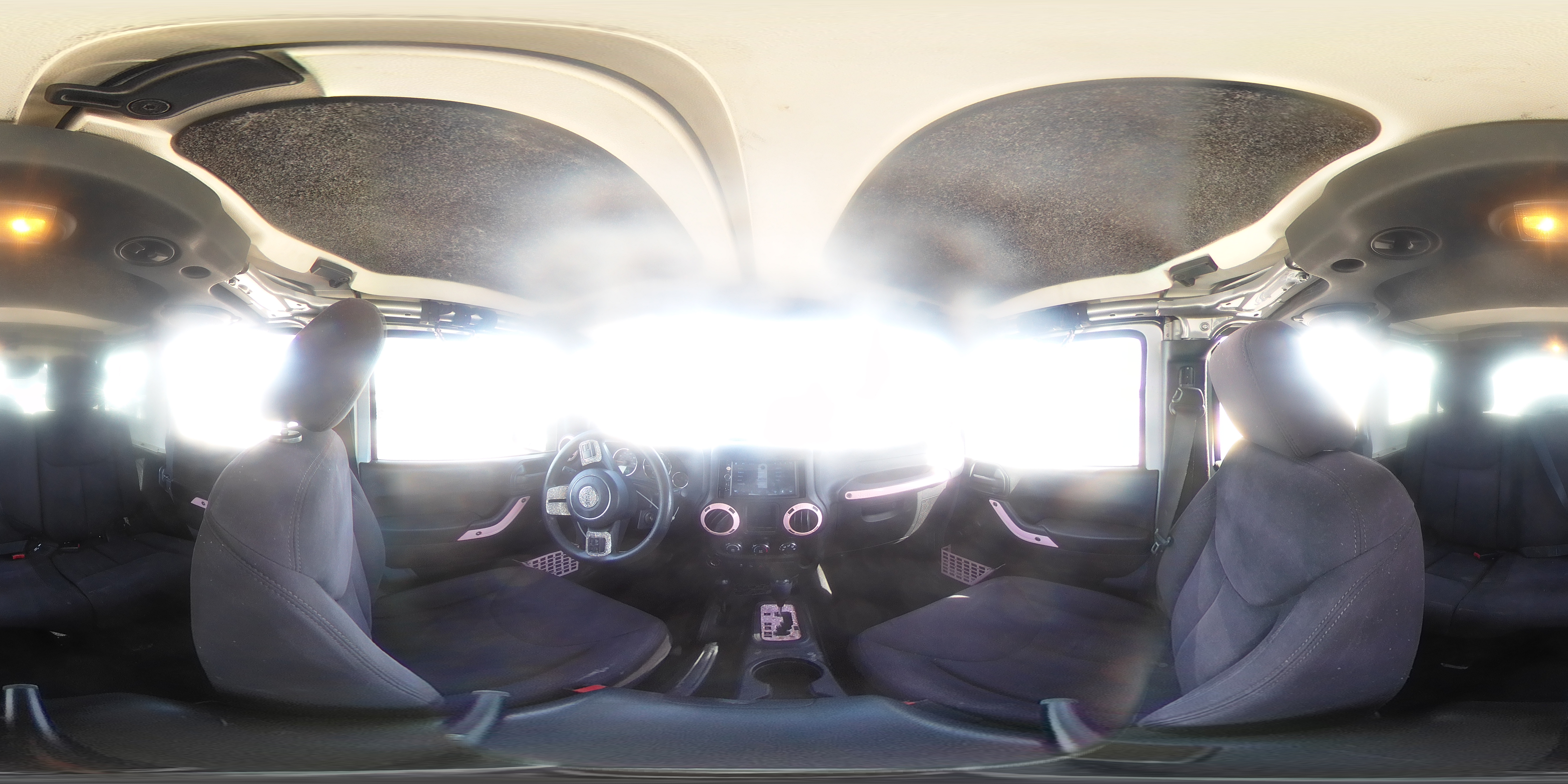 2013 Jeep Wrangler - Image 14