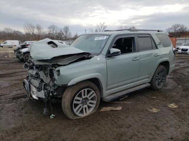  TOYOTA 4RUNNER 2022 Зеленый