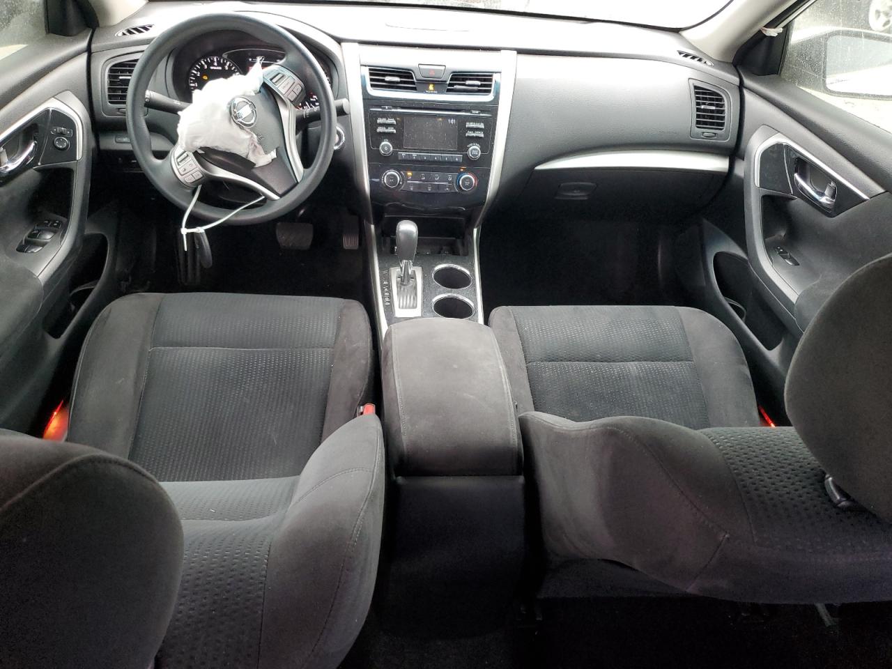 2014 Nissan Altima - Image 8