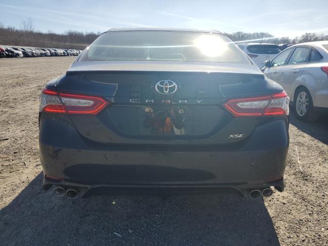  TOYOTA CAMRY 2018 Blue