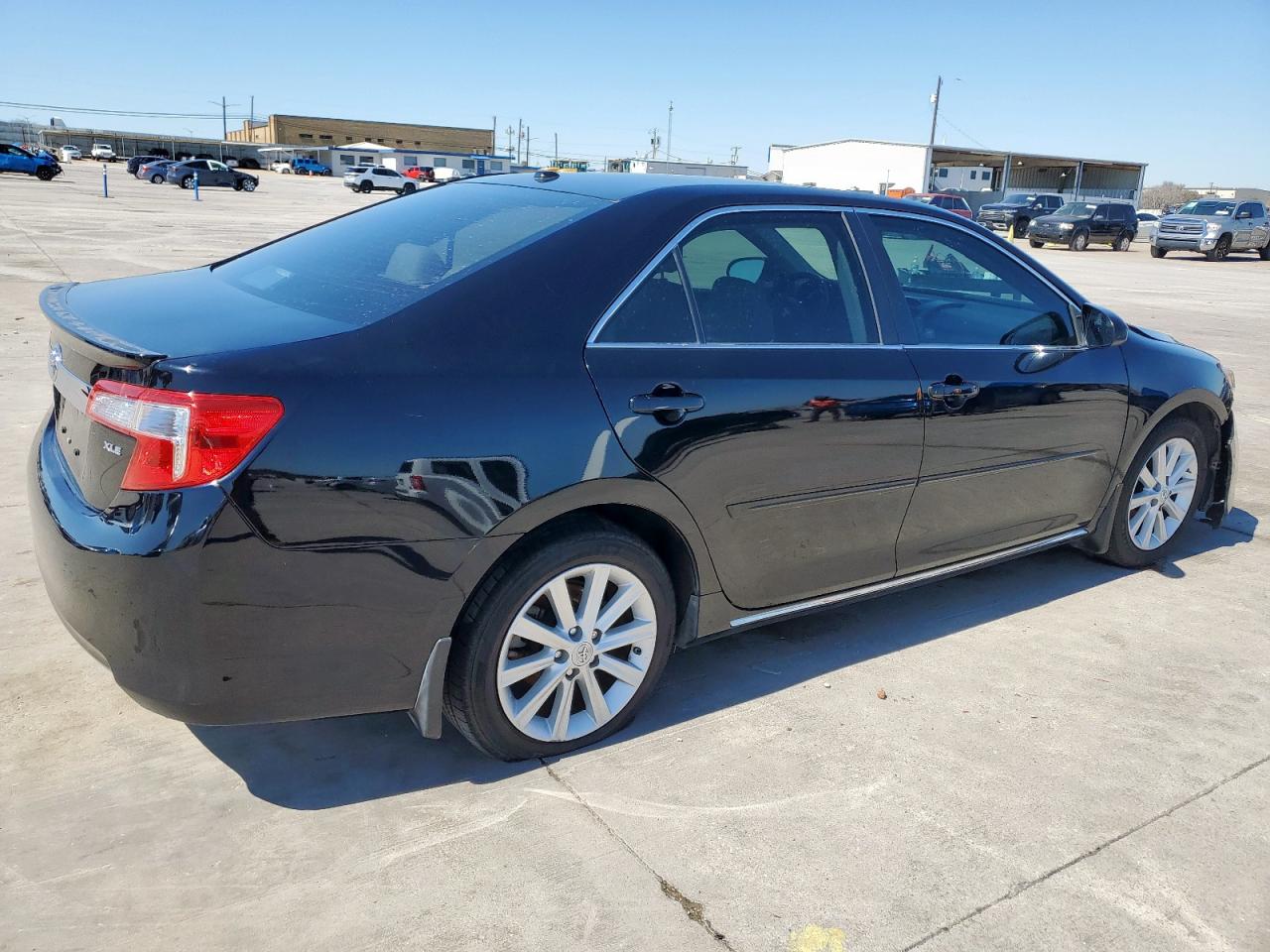 2012 Toyota Camry - Image 3