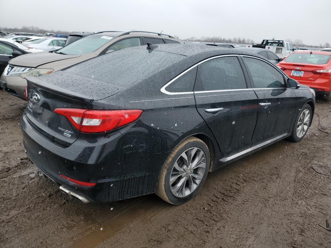 2015 Hyundai Sonata - Image 3