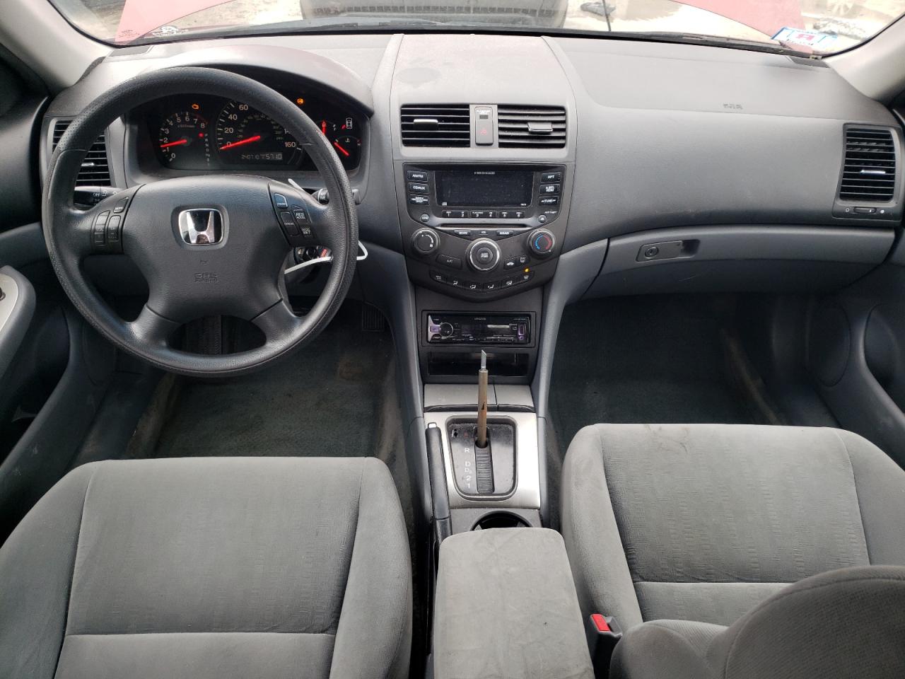 2004 Honda Accord - Image 8