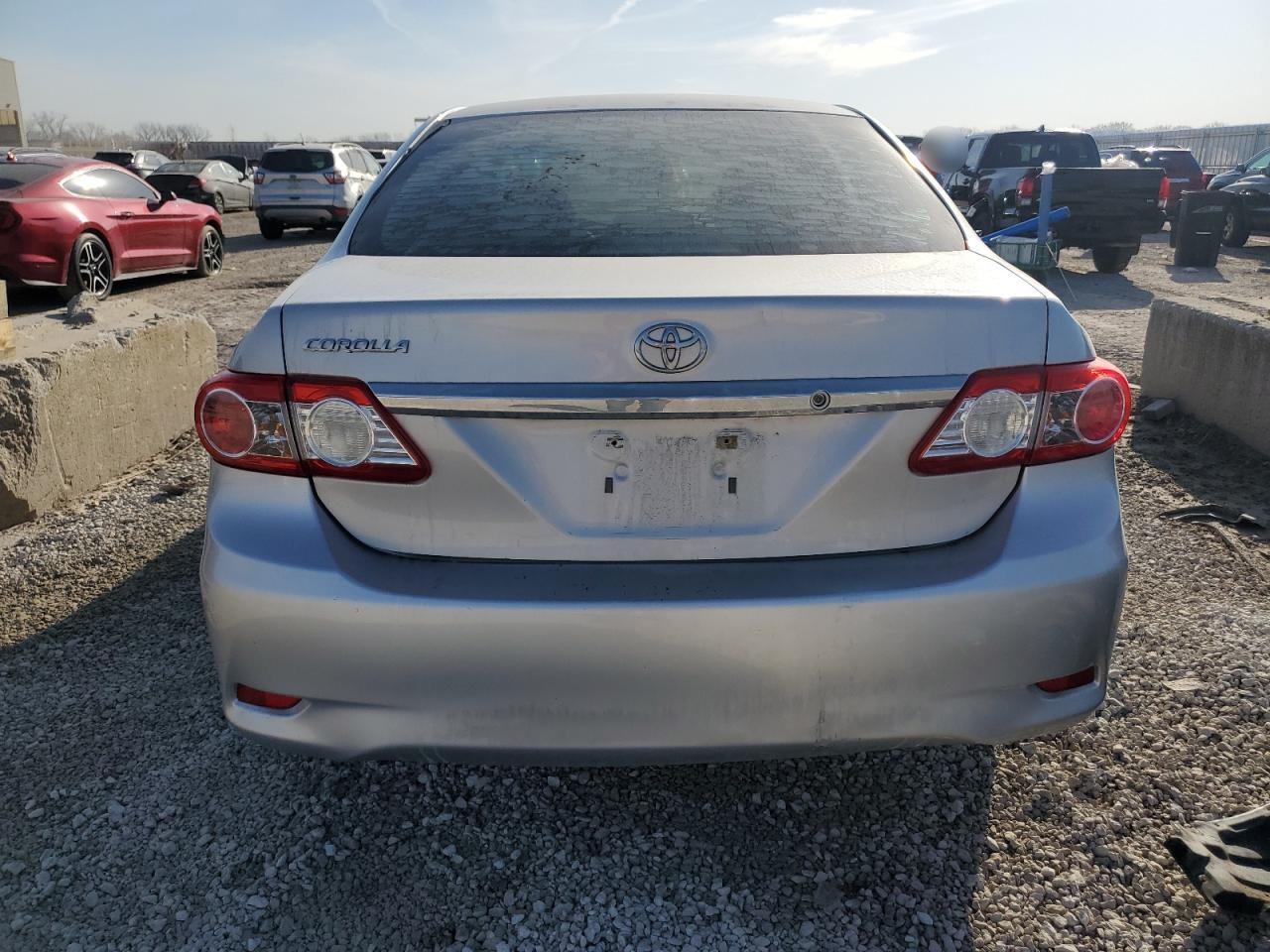 2012 Toyota Corolla - Image 6