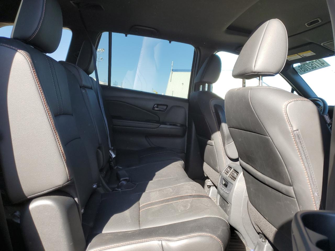 2022 Honda Pilot - Image 11