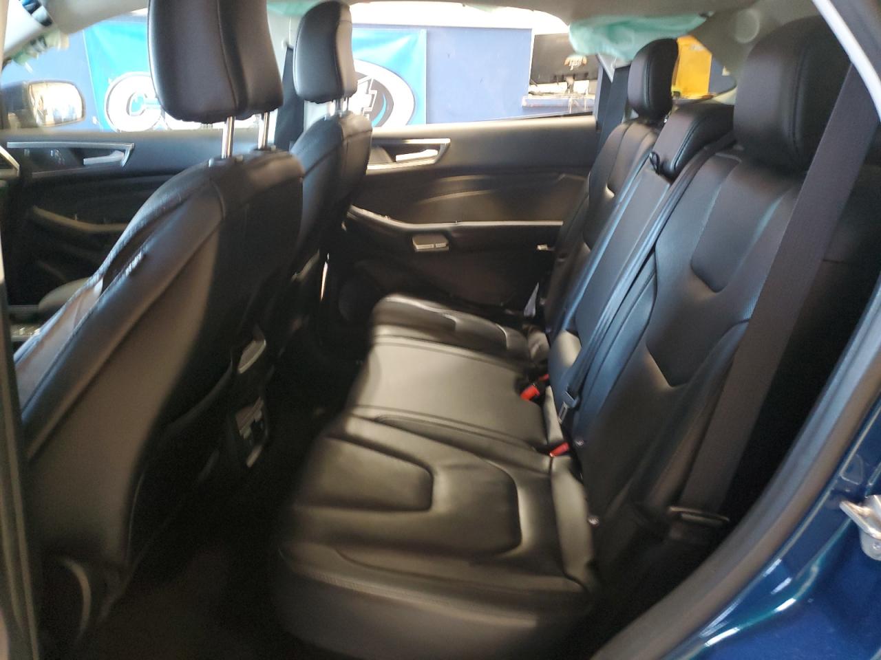 2020 Ford Edge - Image 11