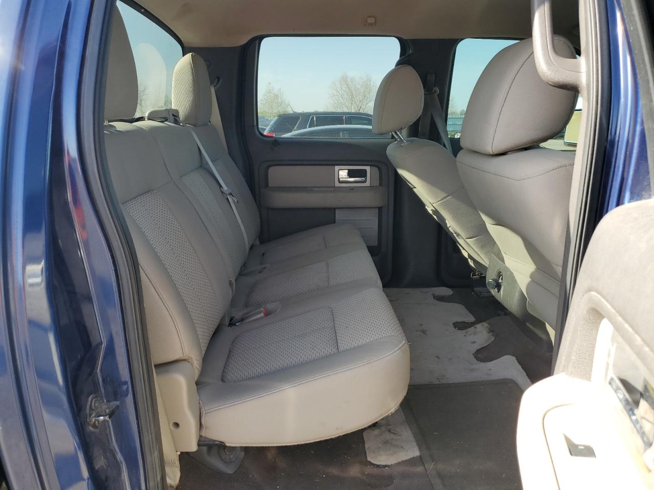 2010 Ford F-150 - Image 10