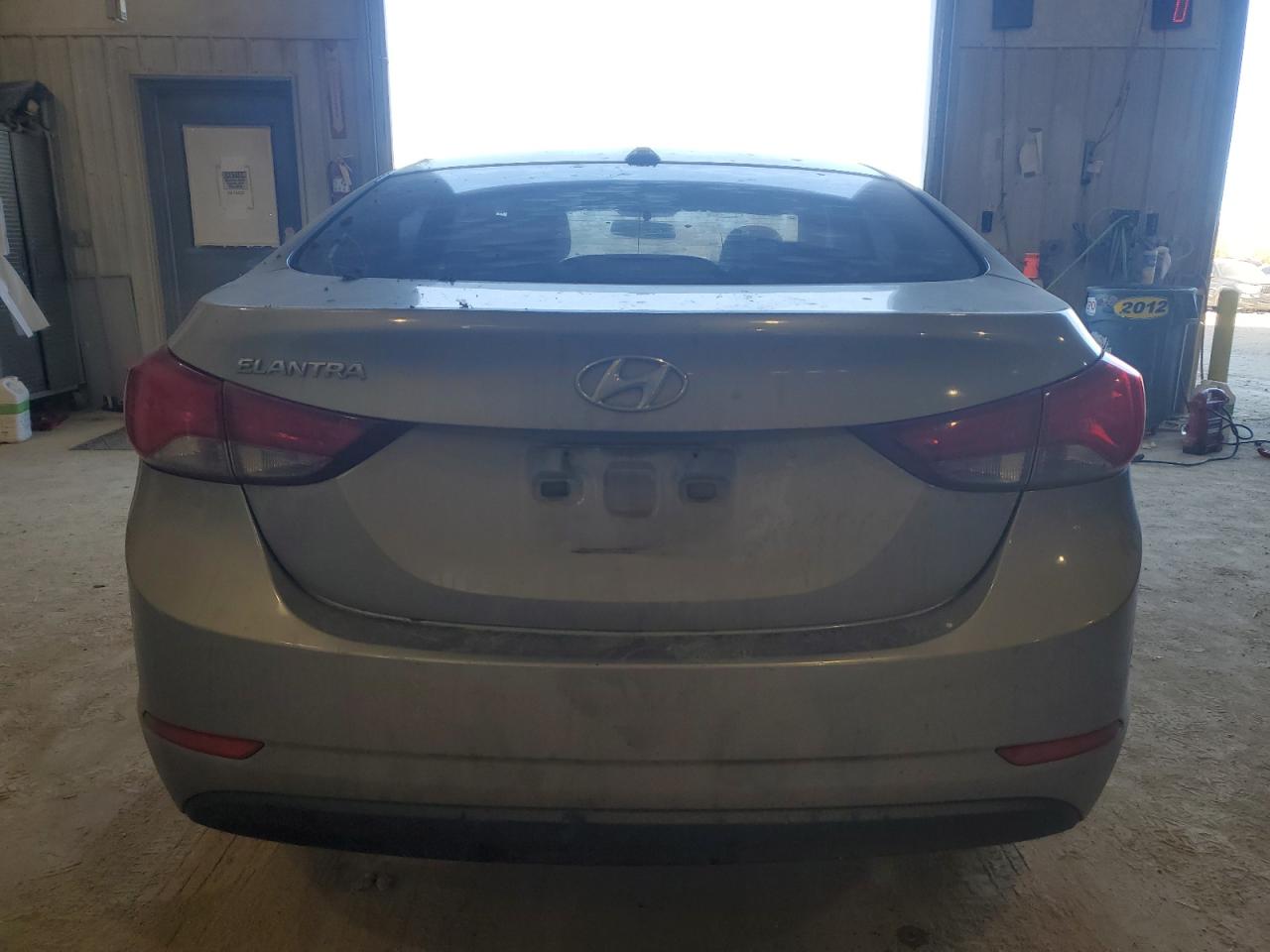 2016 Hyundai Elantra - Image 6
