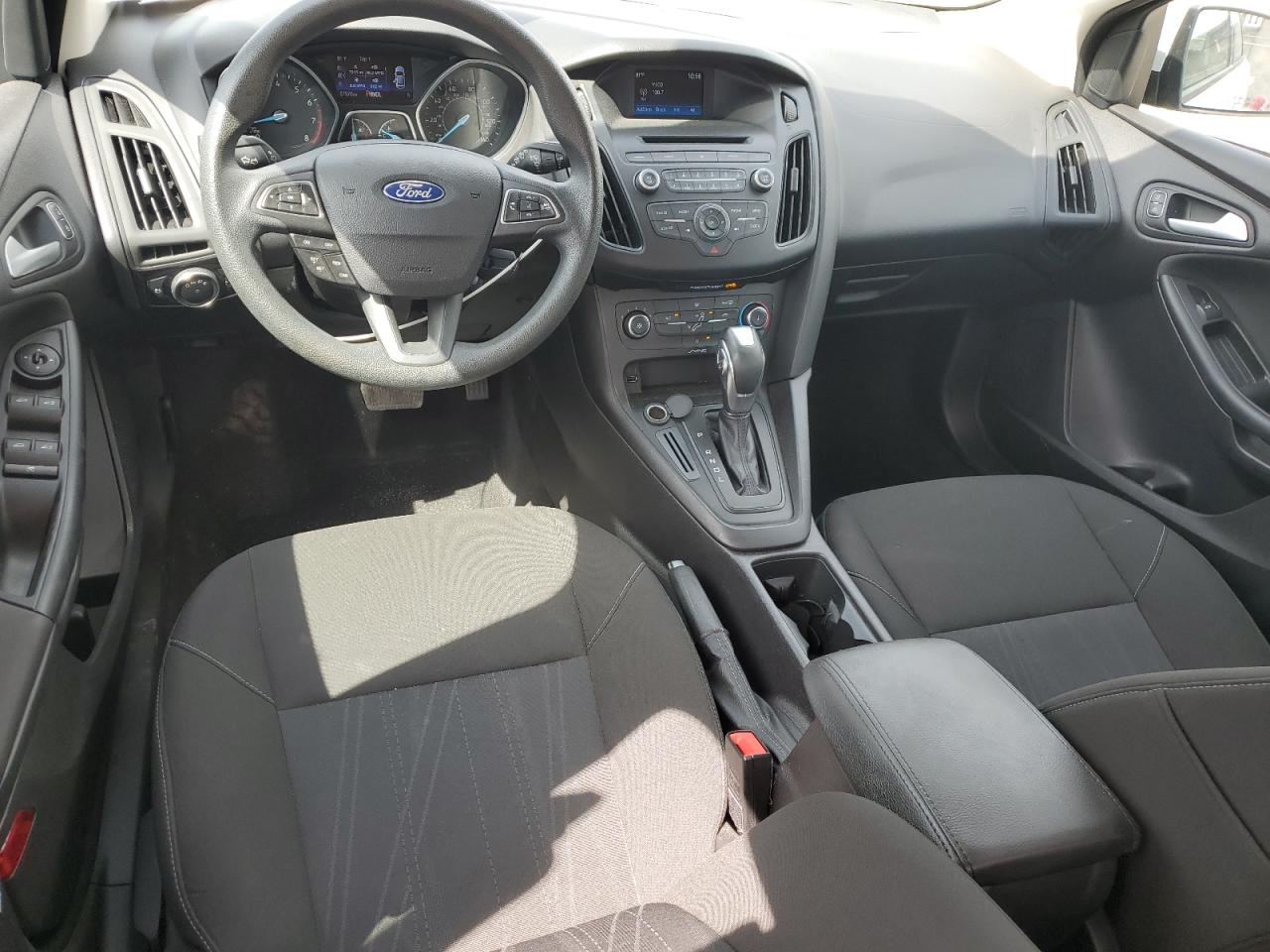 2015 Ford Focus - Image 8