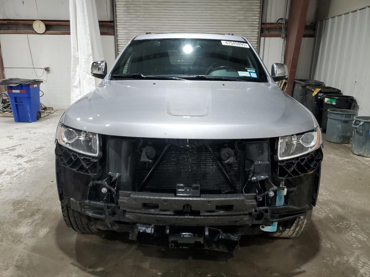 2015 Jeep Grand Cherokee - Image 5