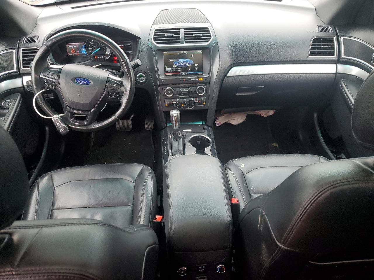 2016 Ford Explorer - Image 8