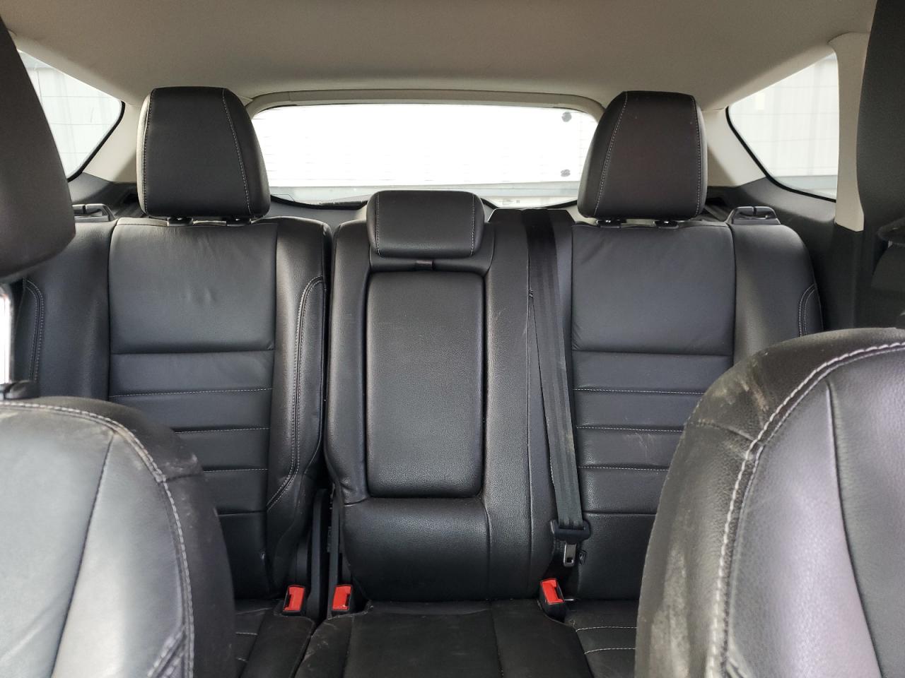 2015 Ford Escape - Image 10
