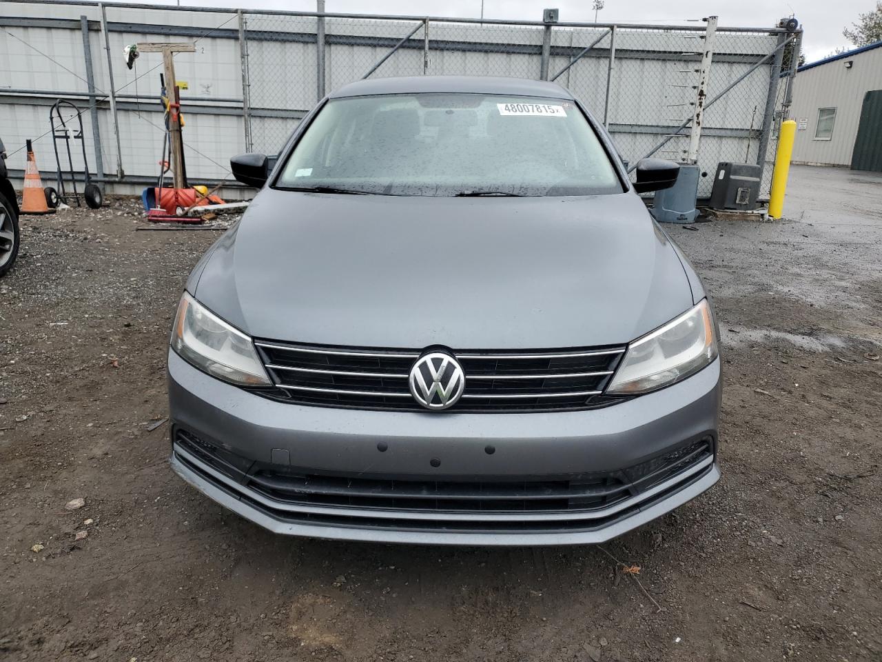 2015 Volkswagen Jetta - Image 5