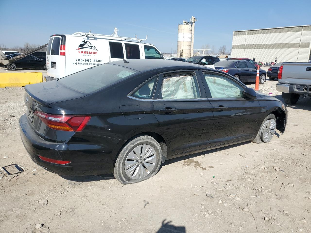 2019 Volkswagen Jetta - Image 3