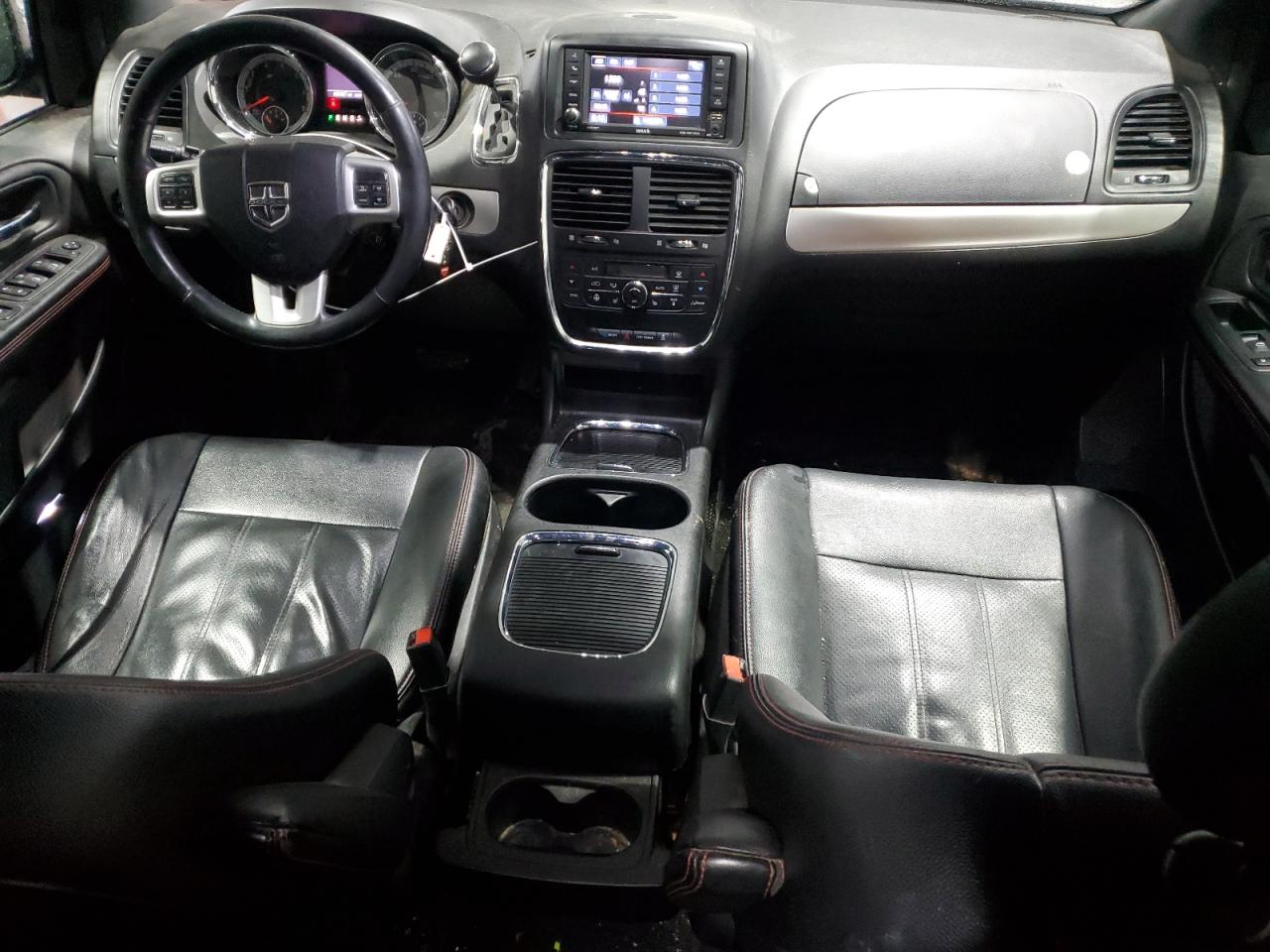 2019 Dodge Caravan - Image 8