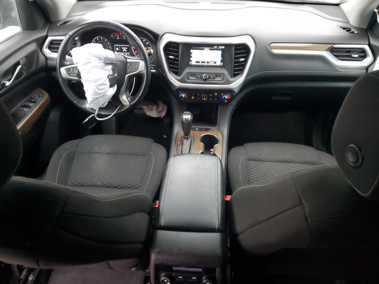 2019 GMC Acadia - Image 8