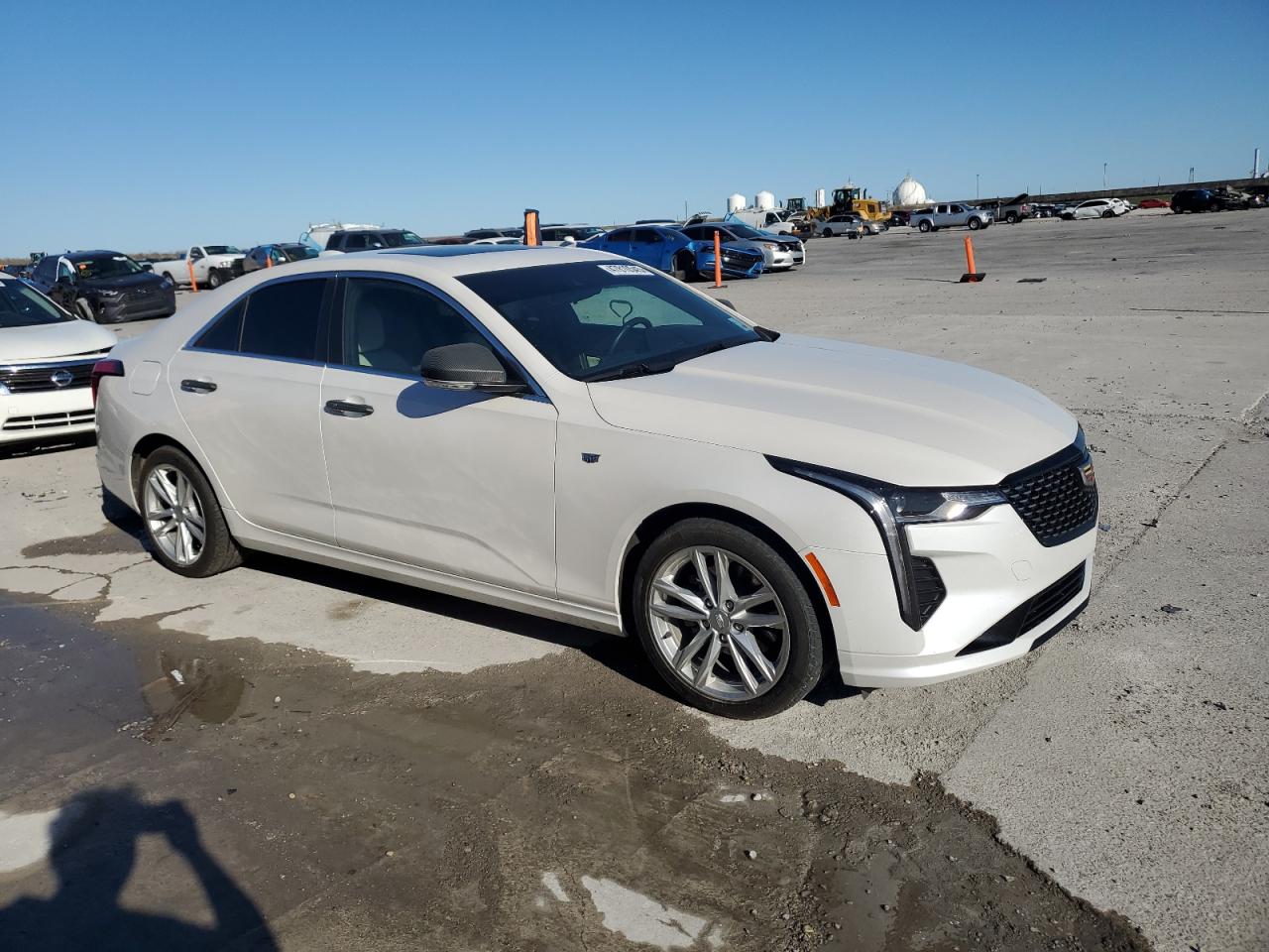 2023 Cadillac CT4 - Image 4