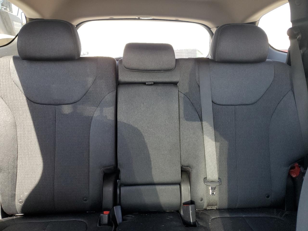 2019 Hyundai Santa Fe - Image 10