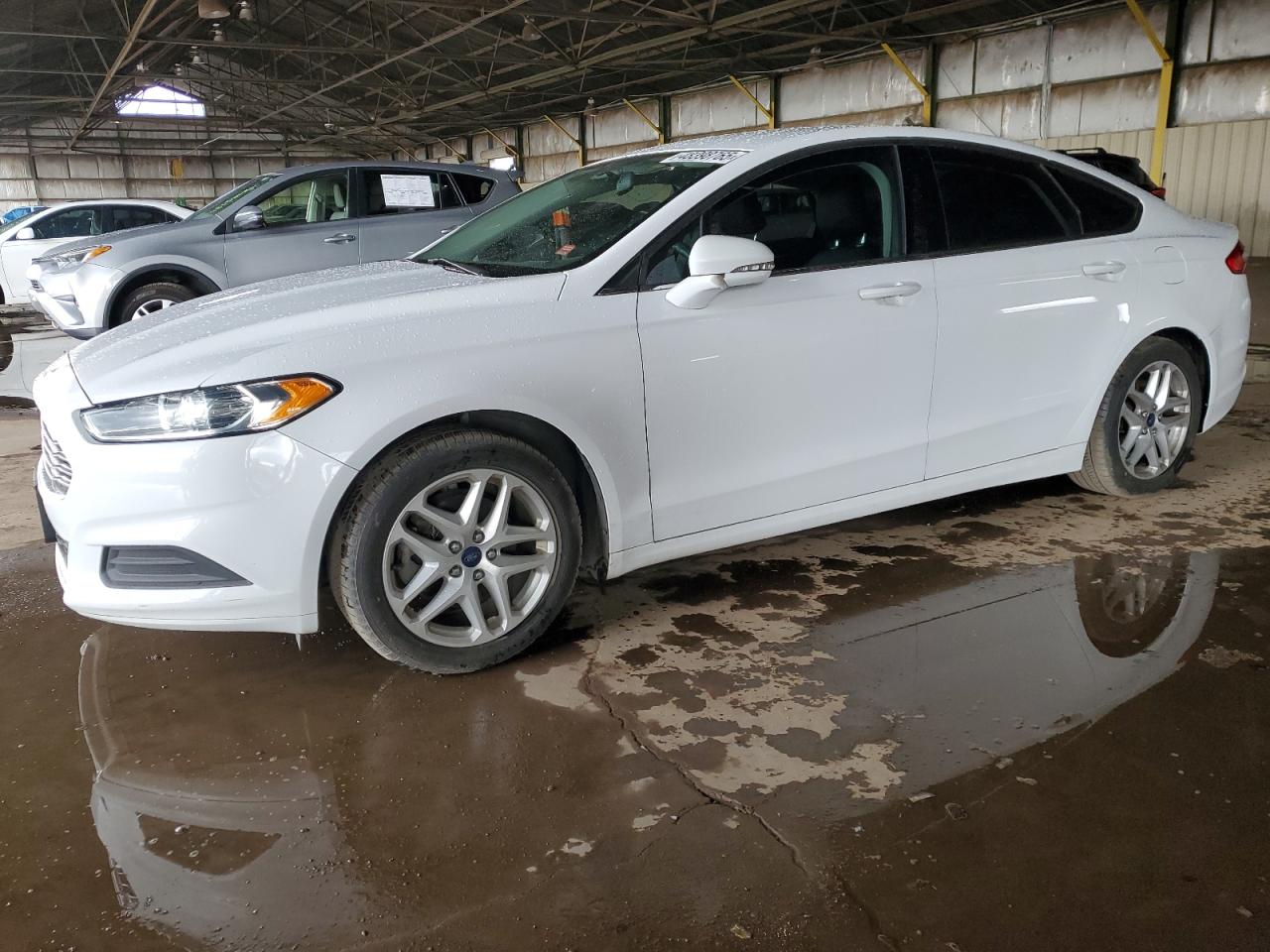 2016 Ford Fusion - Image 1