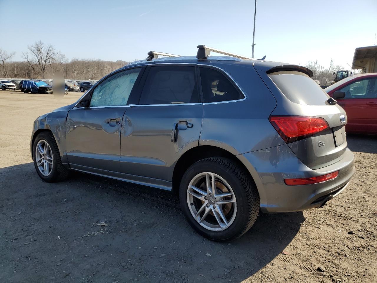 2013 Audi Q5 - Image 2