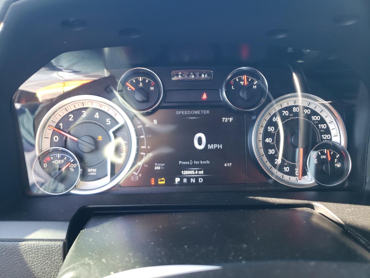 2017 RAM 2500 - Image 9