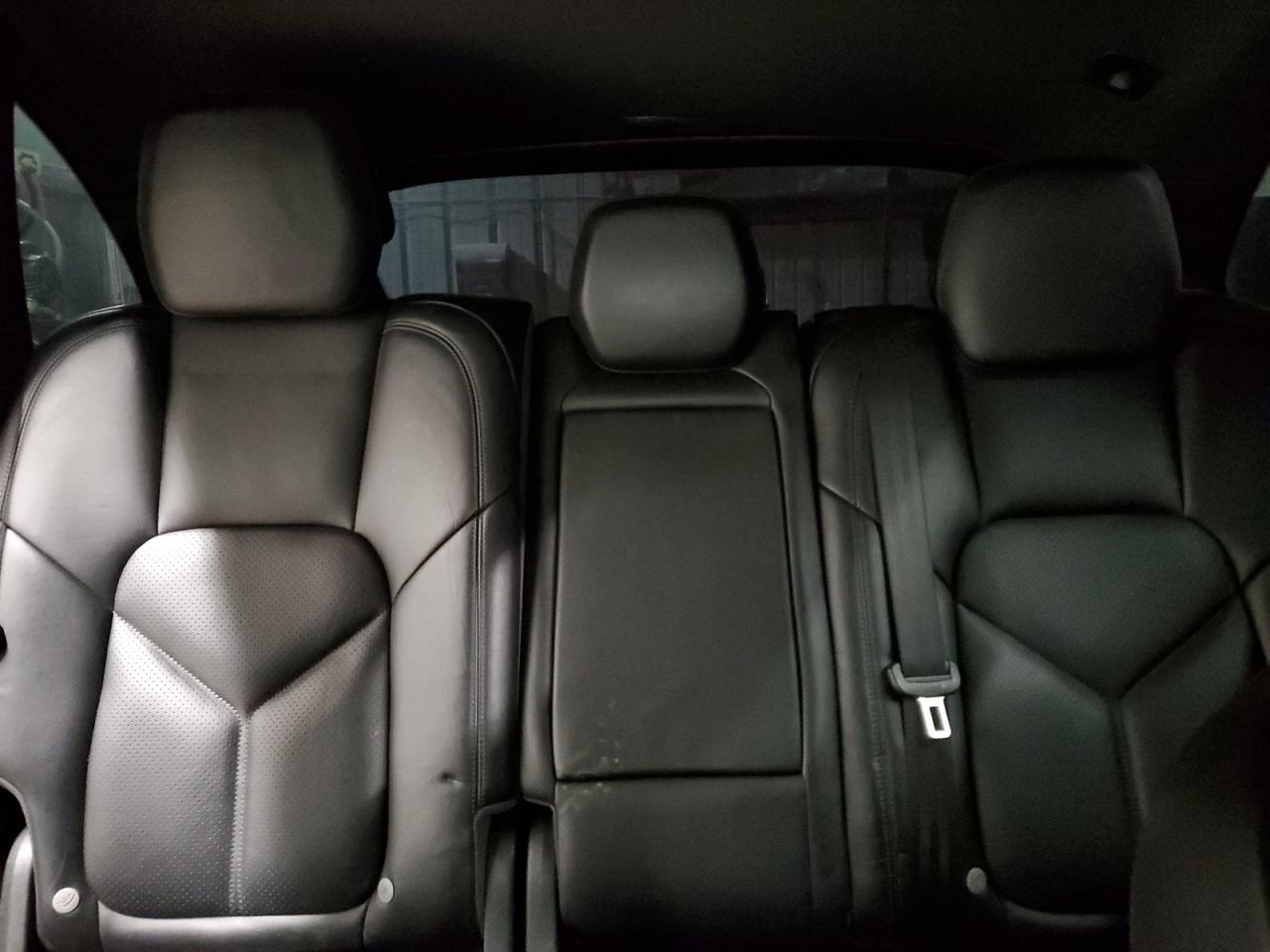 2016 Porsche Cayenne - Image 10