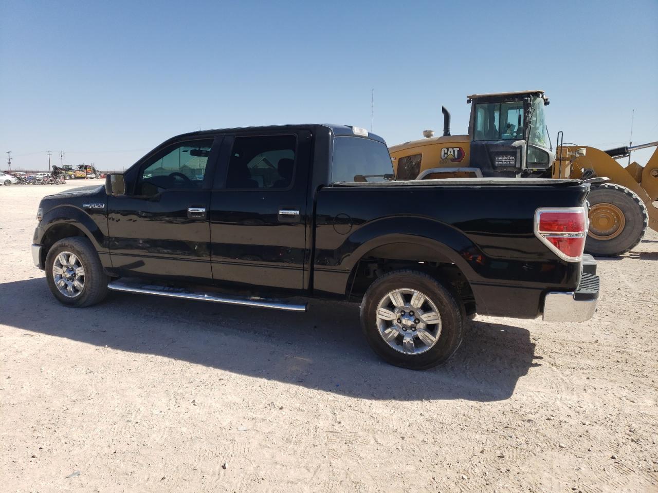 2011 Ford F-150 - Image 2