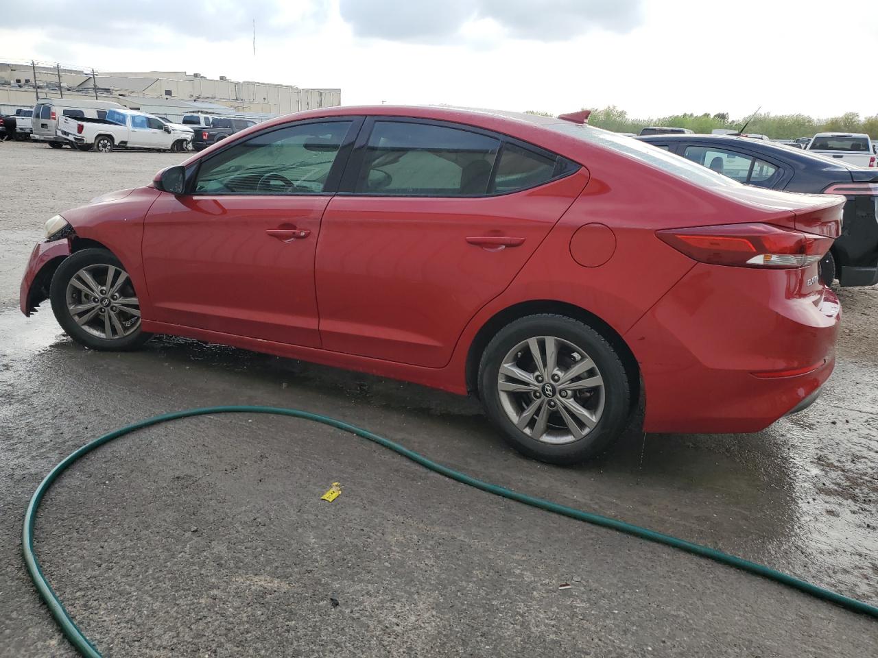 2018 Hyundai Elantra - Image 2
