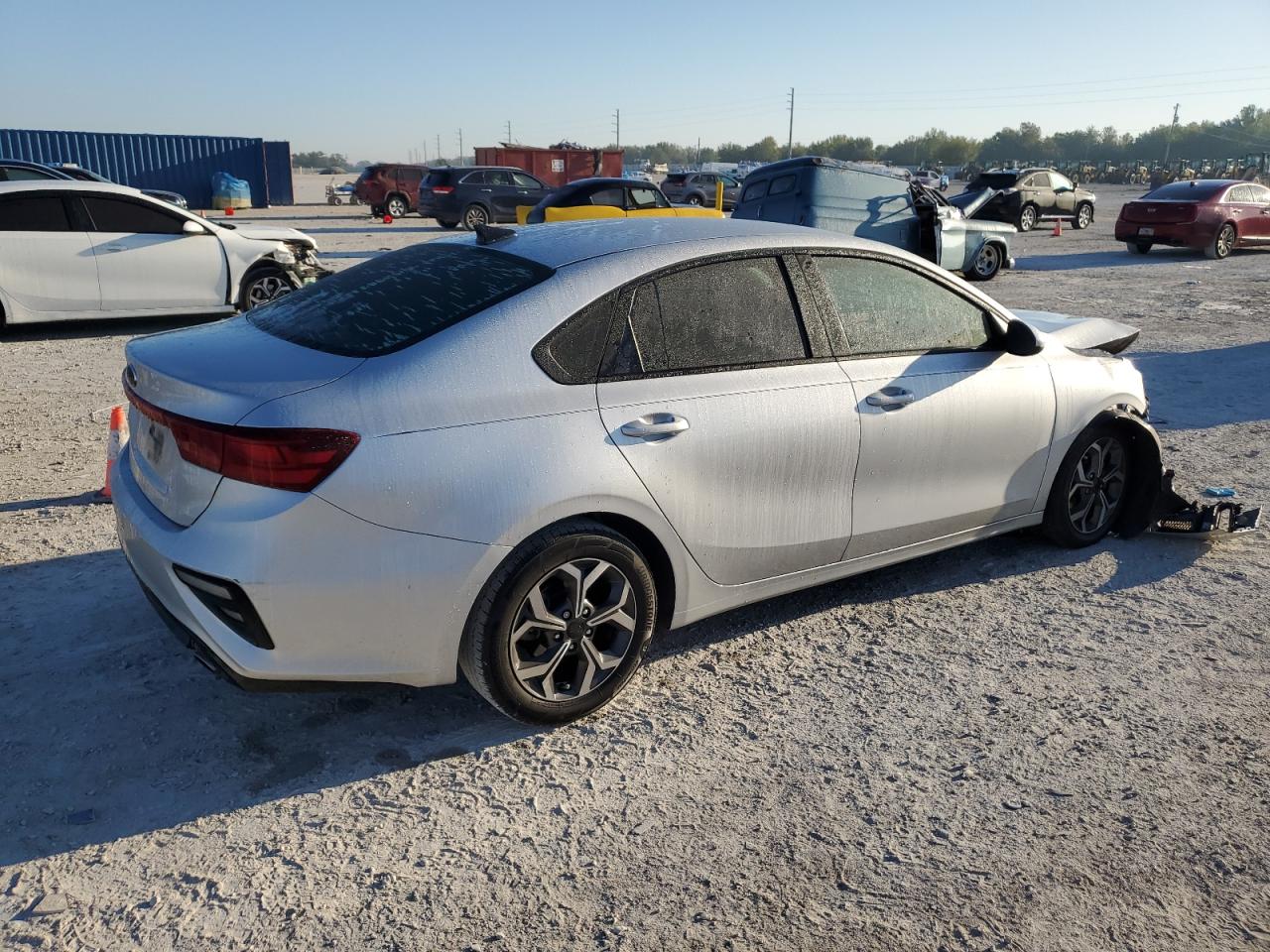 2019 Kia Forte - Image 3