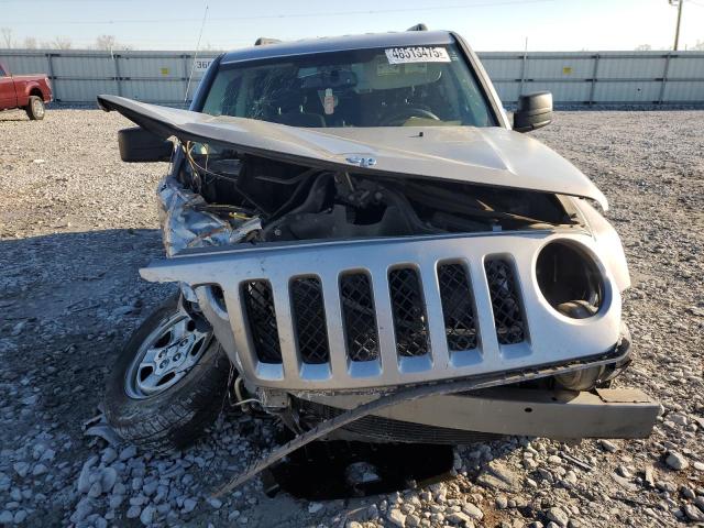 Parquets JEEP PATRIOT 2016 Srebrny