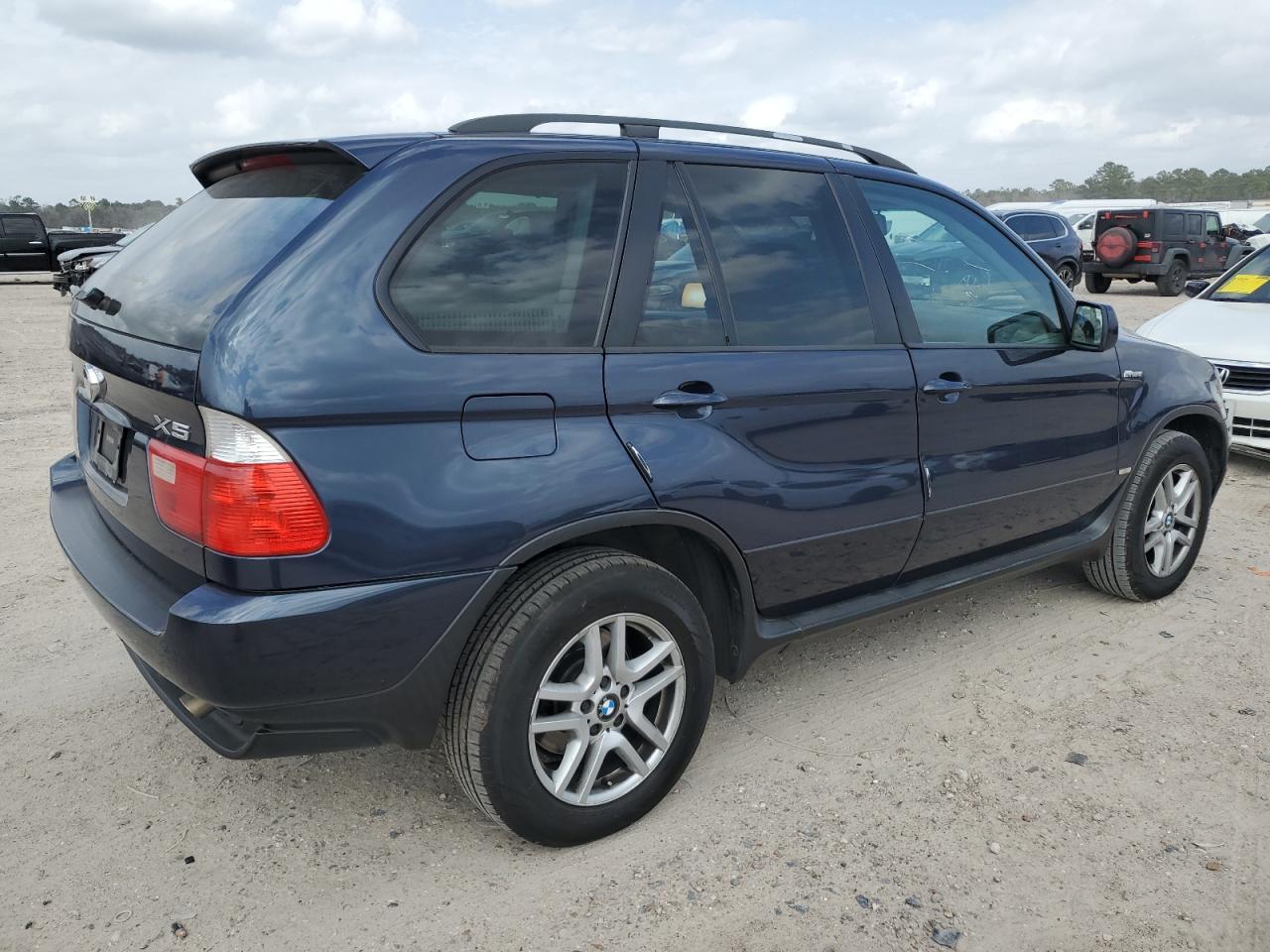 2005 BMW X5 - Image 3