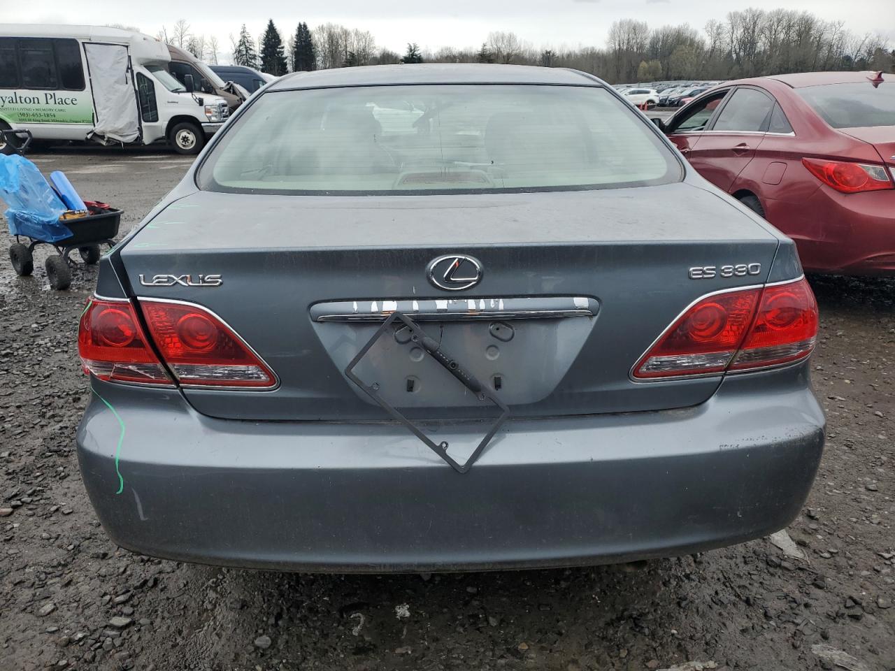 2005 Lexus ES - Image 6