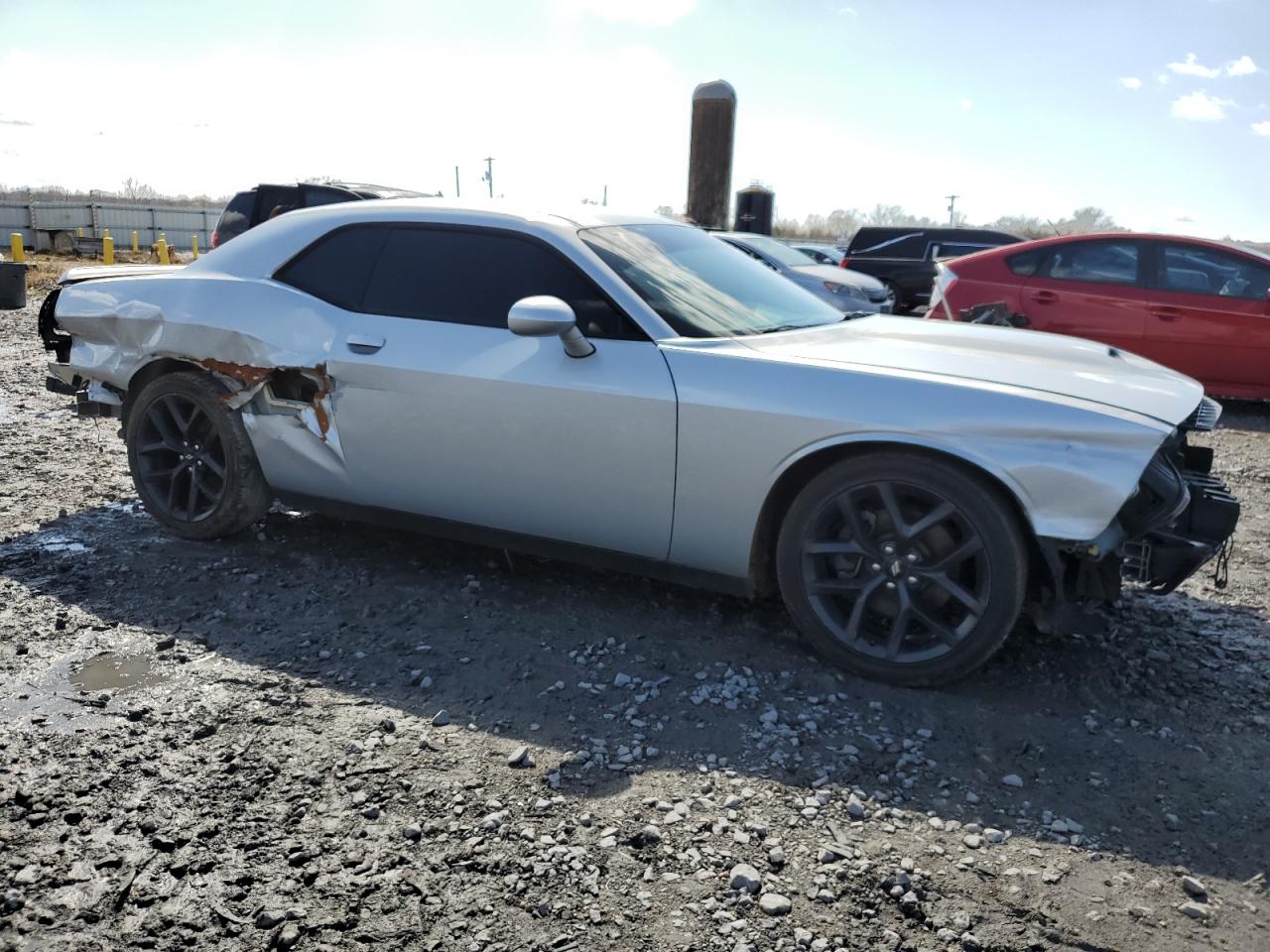 2019 Dodge Challenger - Image 4
