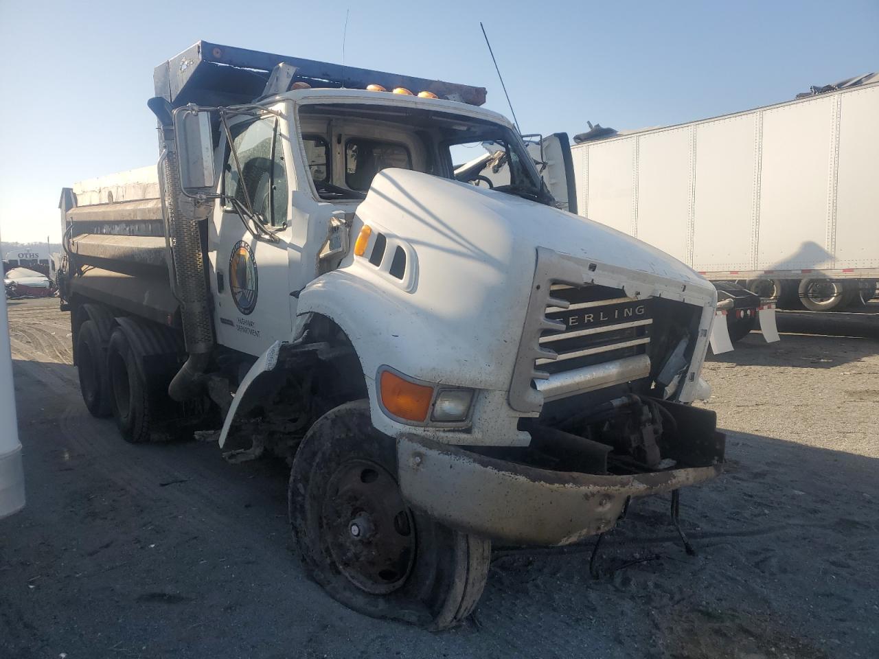 2006 Sterling L7500 Dump Truck for Sale in Cahokia Heights, IL - Front End