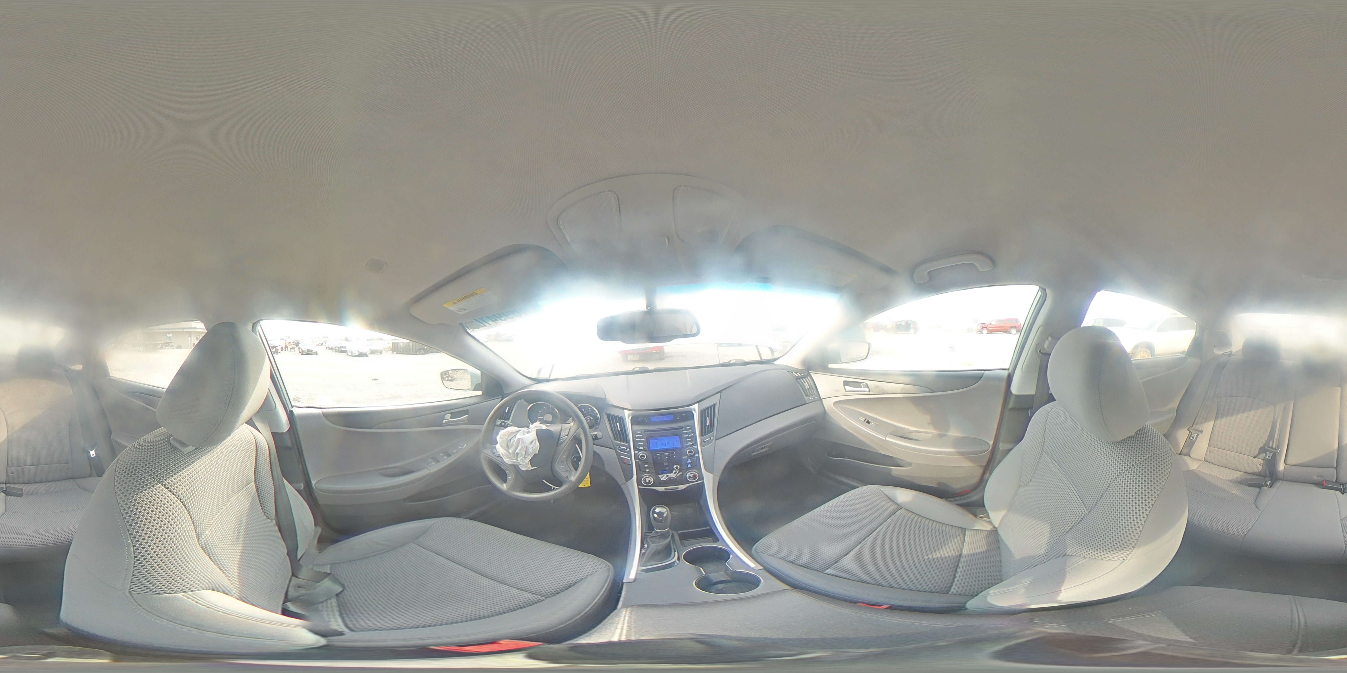2012 Hyundai Sonata - Image 12