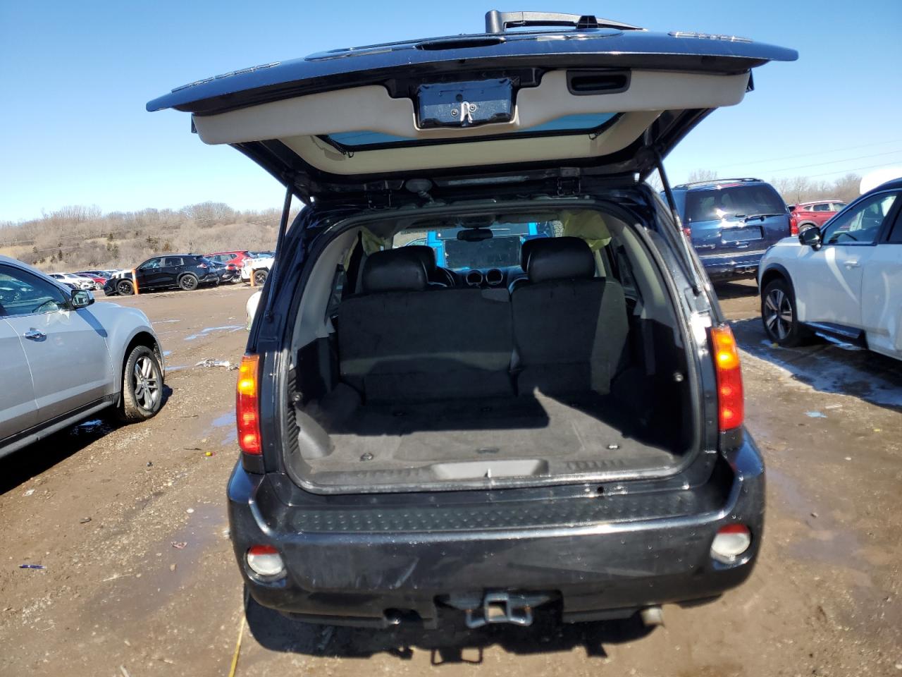 2008 GMC Envoy - Image 6