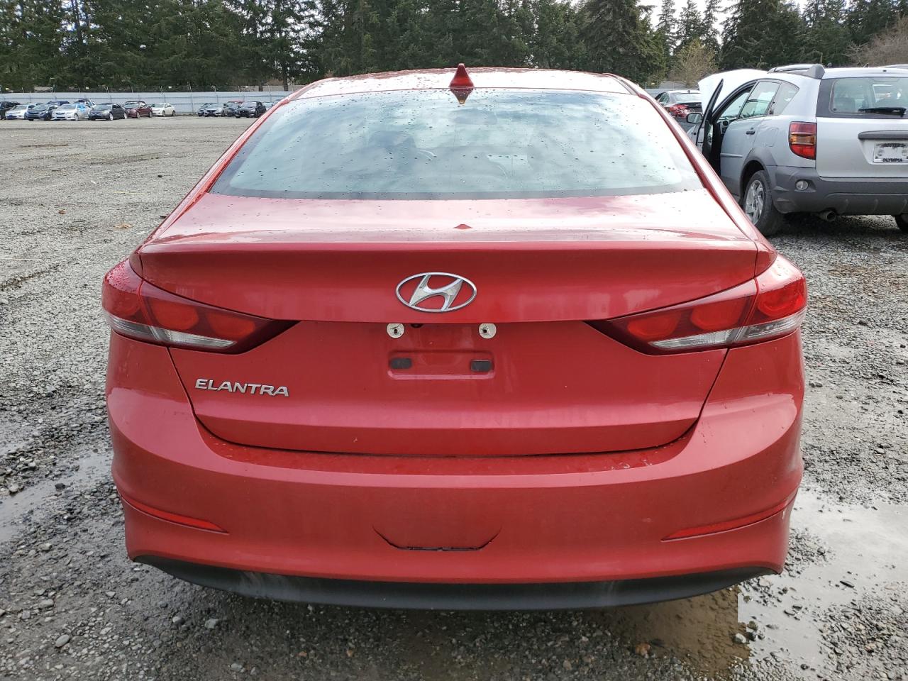 2017 Hyundai Elantra - Image 6