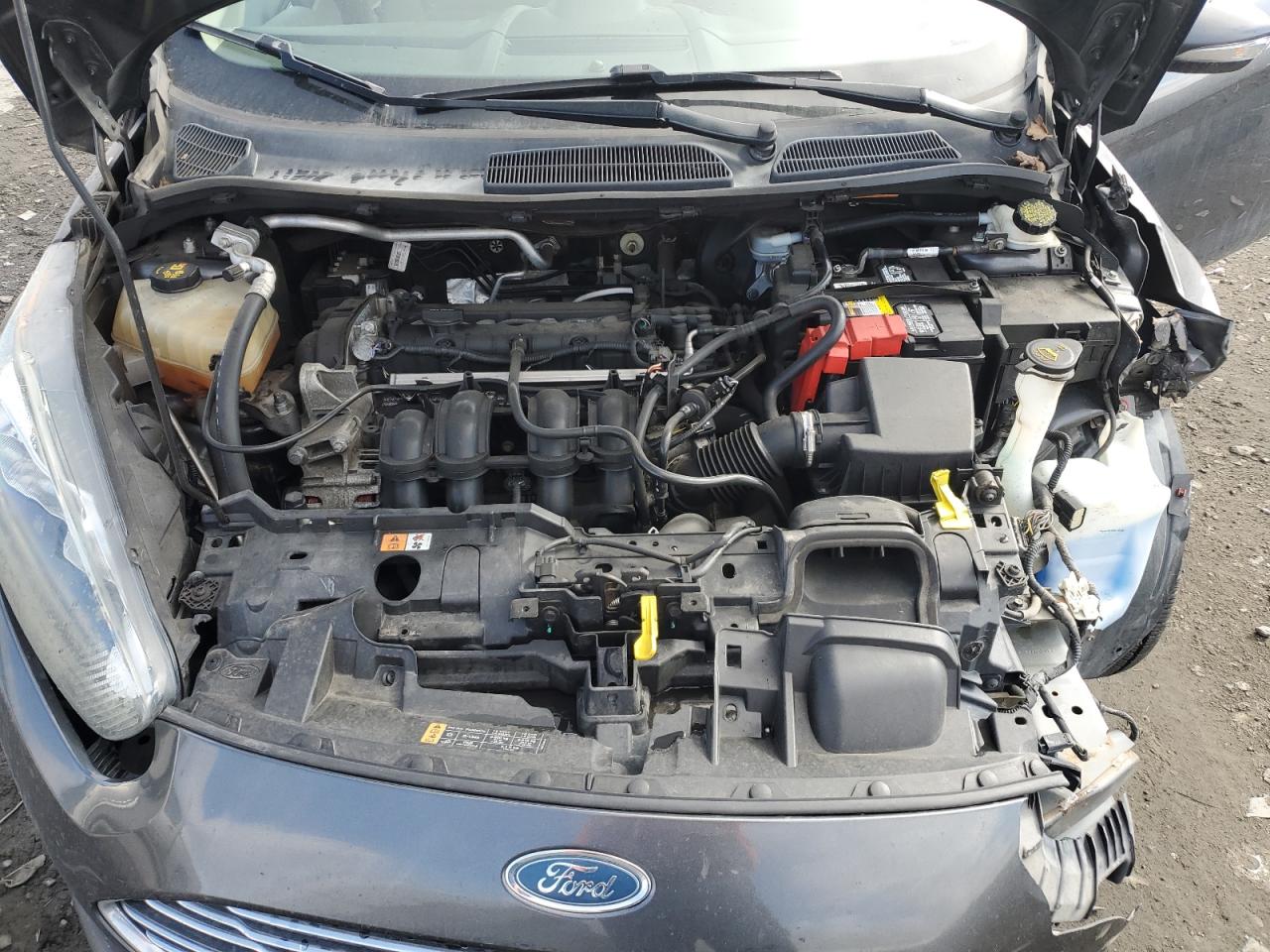 2015 Ford Fiesta - Image 12