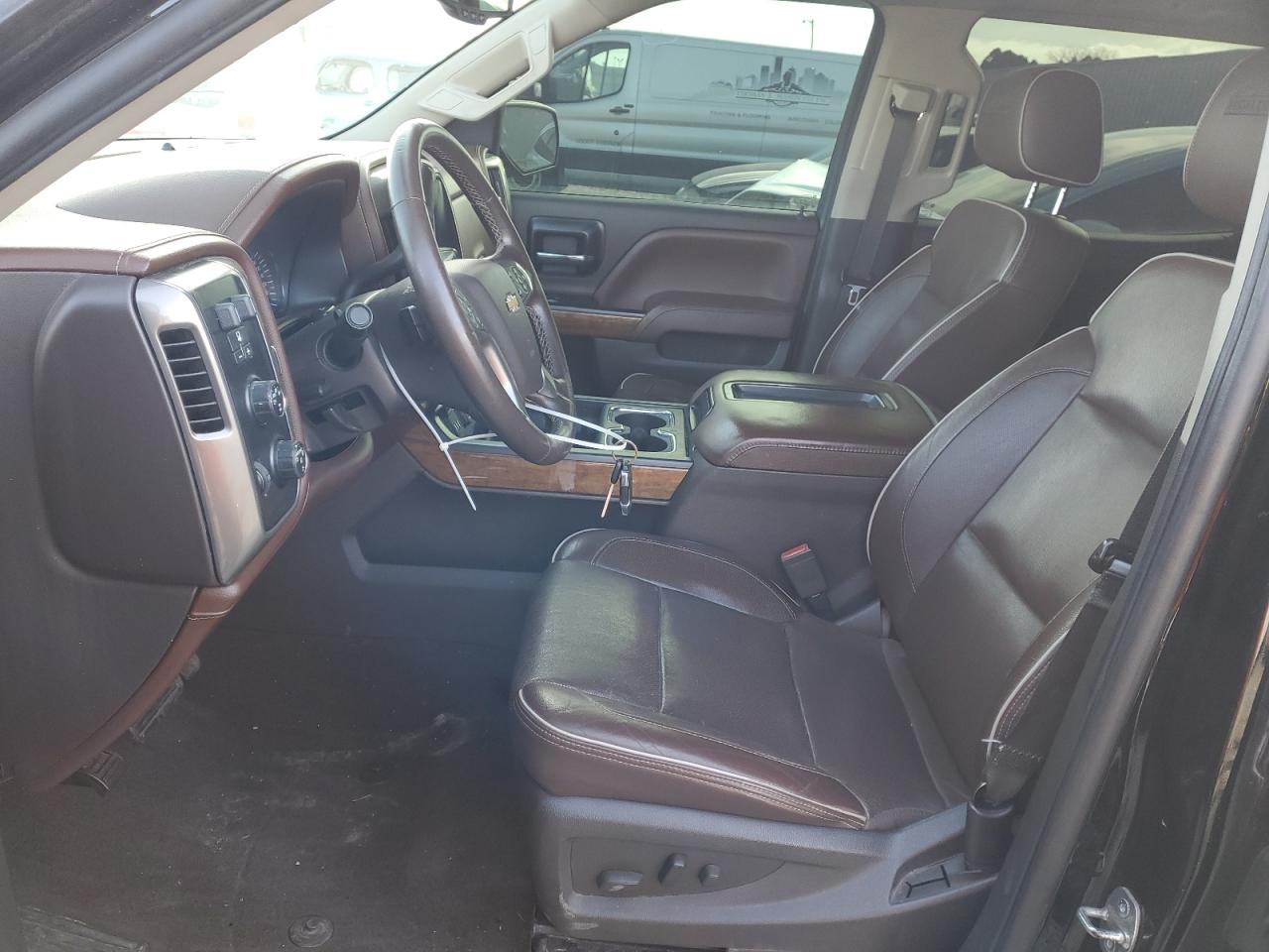 2014 Chevrolet Silverado - Image 7