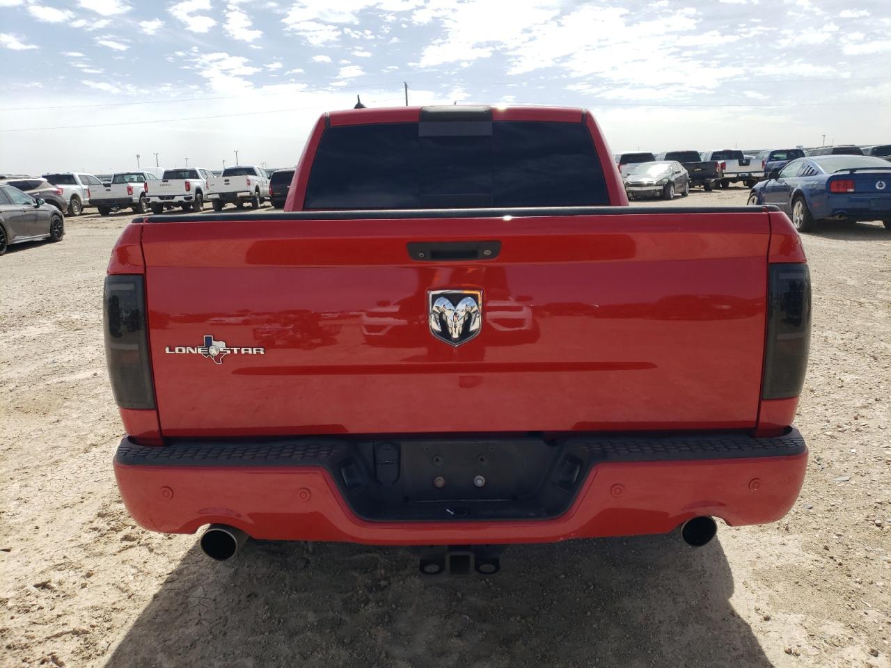2015 RAM 1500 - Image 6