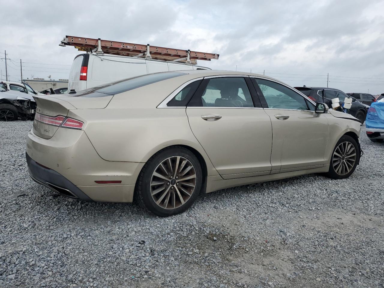 2017 Lincoln MKZ - Image 3