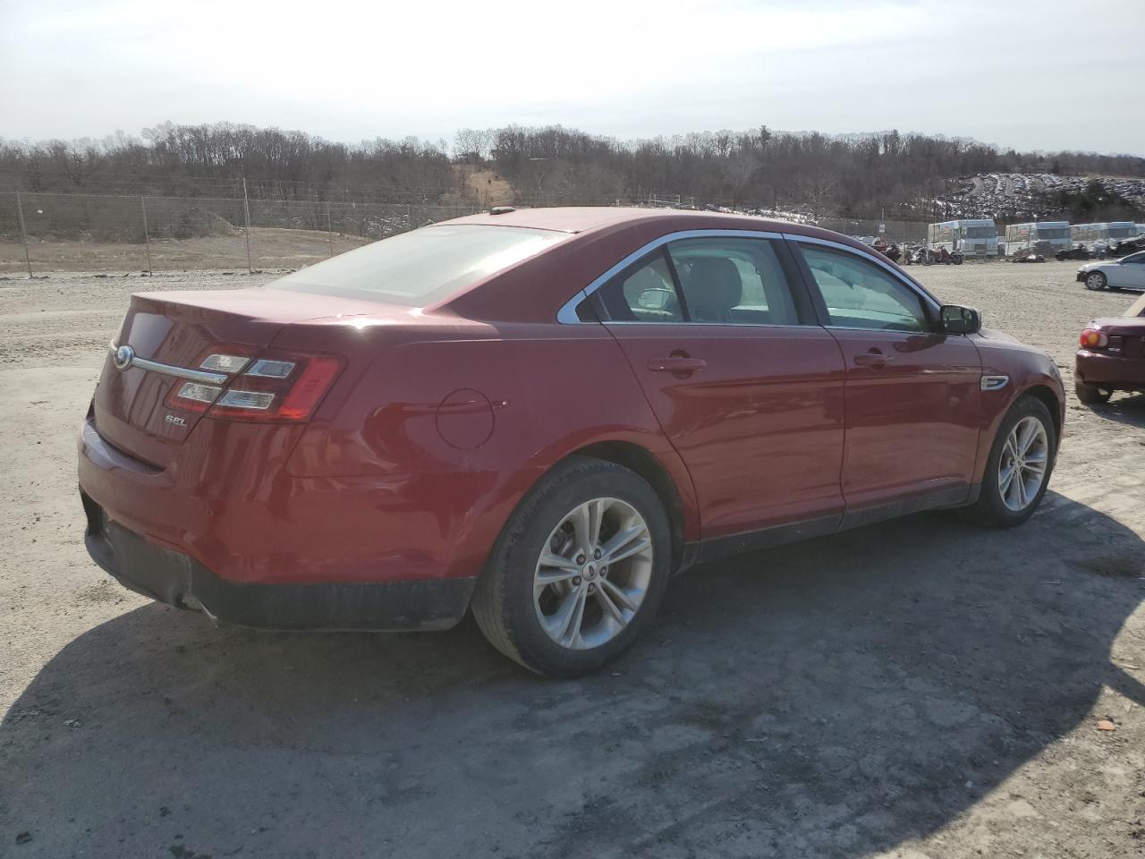 2013 Ford Taurus - Image 3