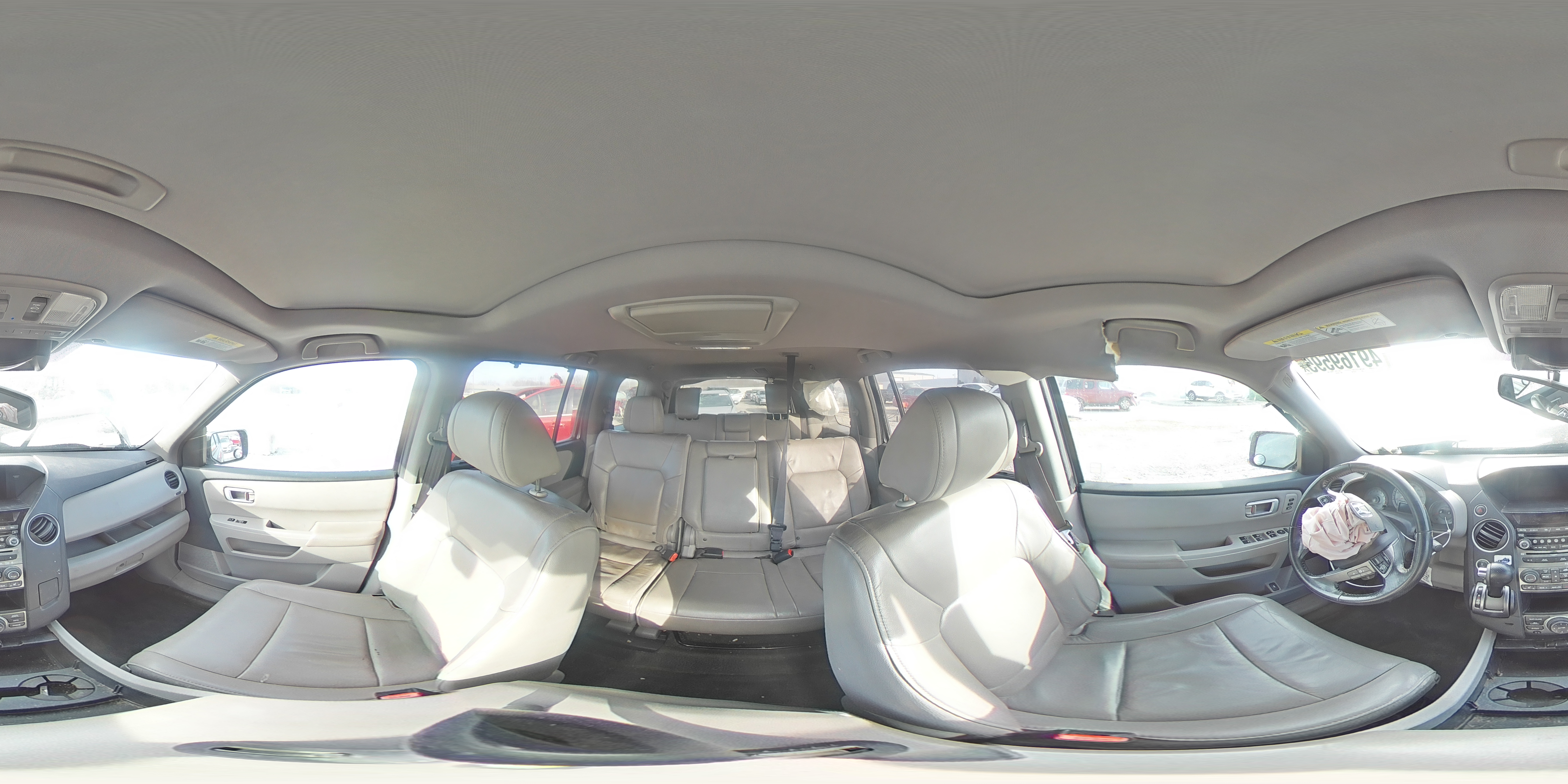 2014 Honda Pilot - Image 16