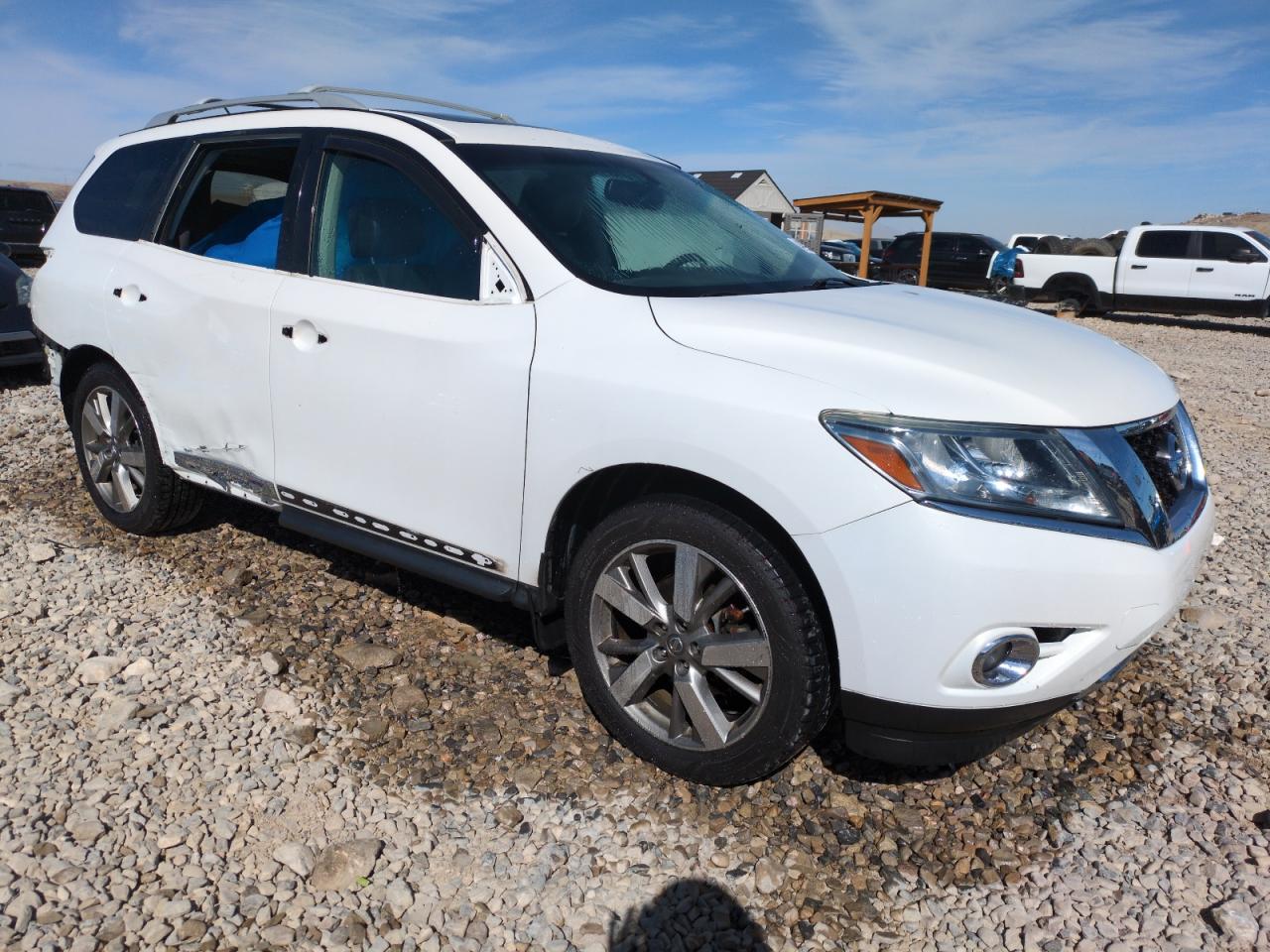 2013 Nissan Pathfinder - Image 4