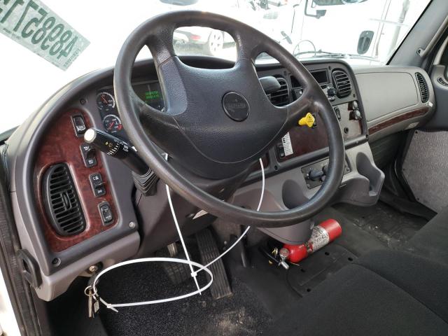 2015 FREIGHTLINER BUSINESS CLASS M2 FLAT BED TRUCK