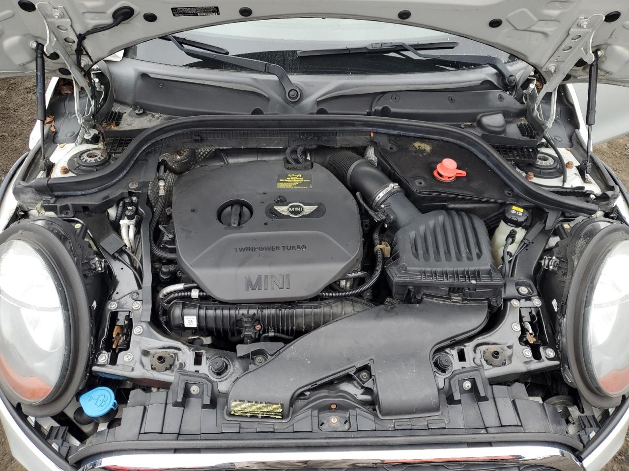 2015 MINI Cooper - Image 11