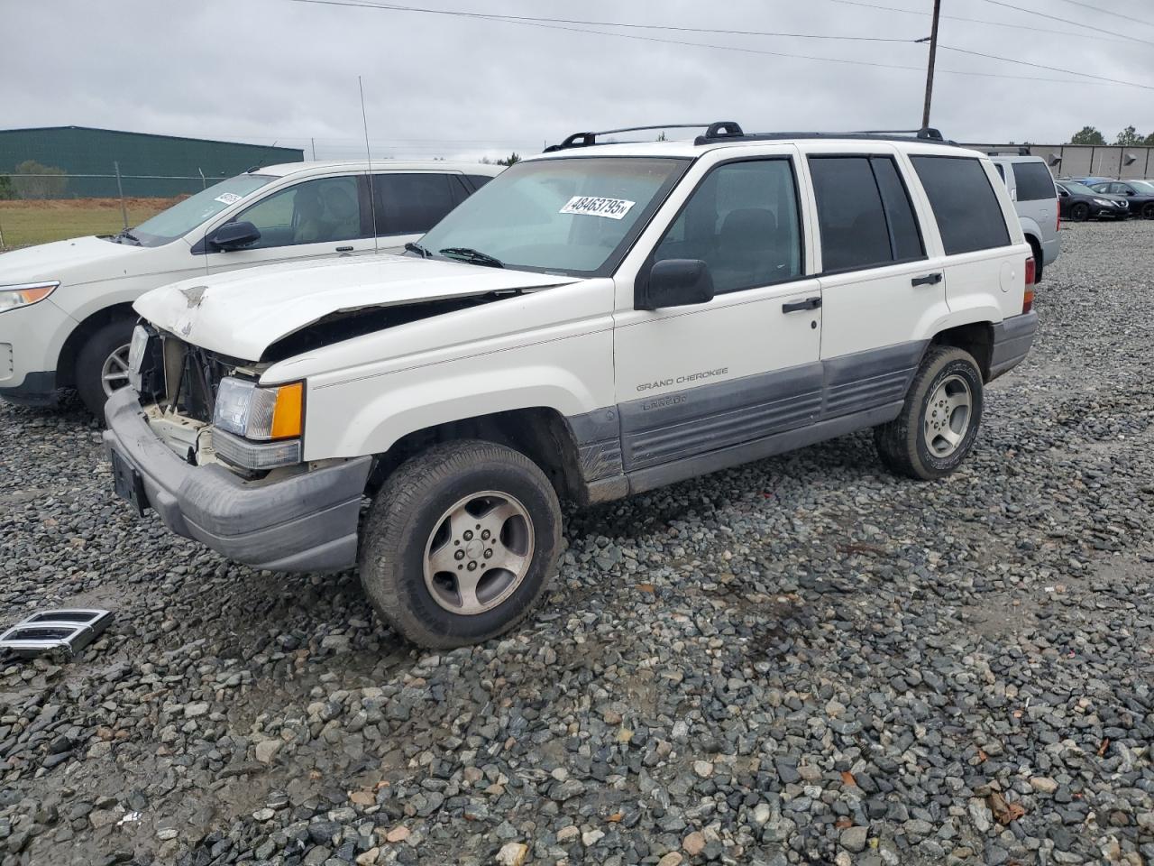 Tifton, GA에서 판매 중인 1997 Jeep Grand Cherokee Laredo - Front End